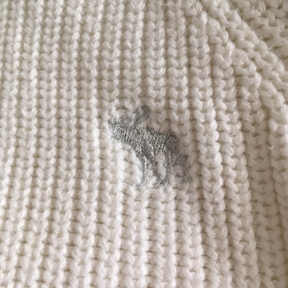 Abercrombie Kids Girls Knit Sweater - Picture 2 of 3